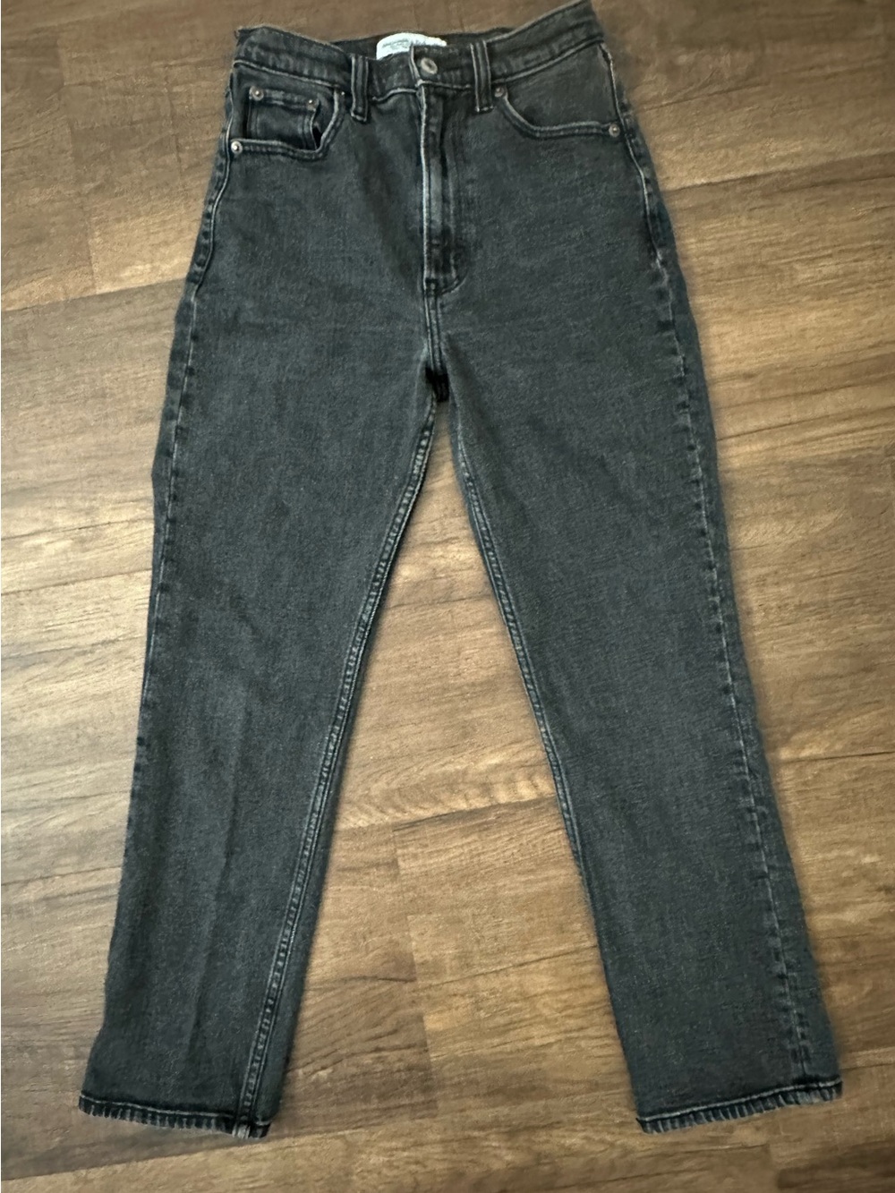 Abercrombie & Fitch Ultra High-Rise Ankle Straight Black Jeans